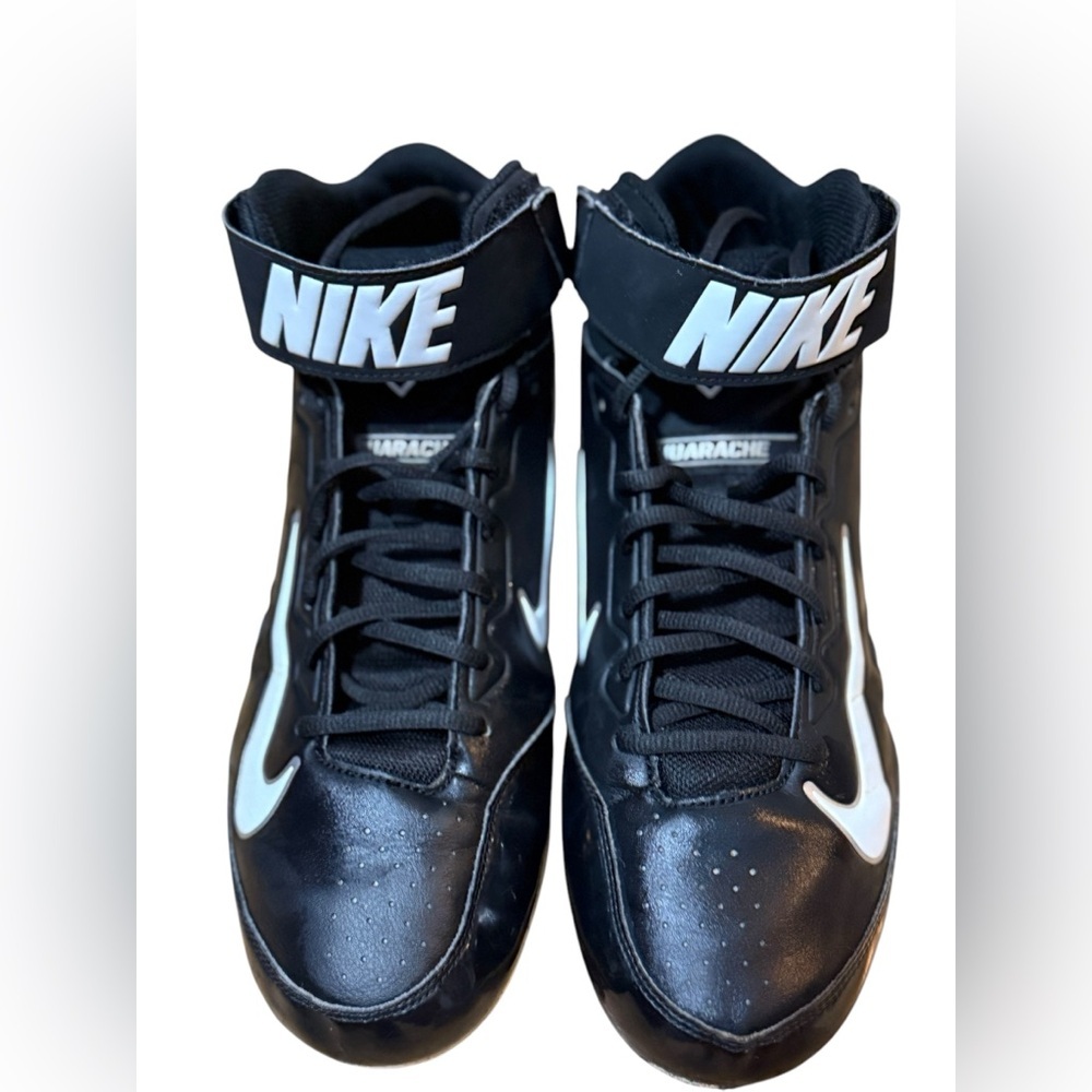 Nike men’s black football Cleats size 11